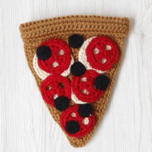 Amigurumi Kit for Knitting and Crochet – Pizza