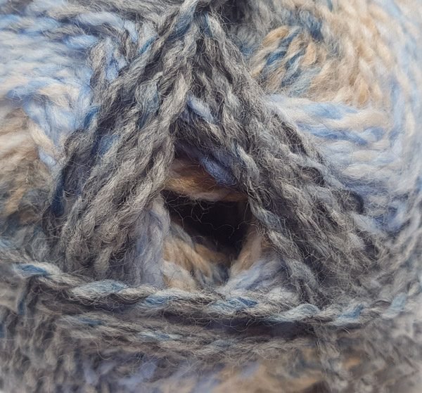 James C Brett – Marble DK 100g – MT60