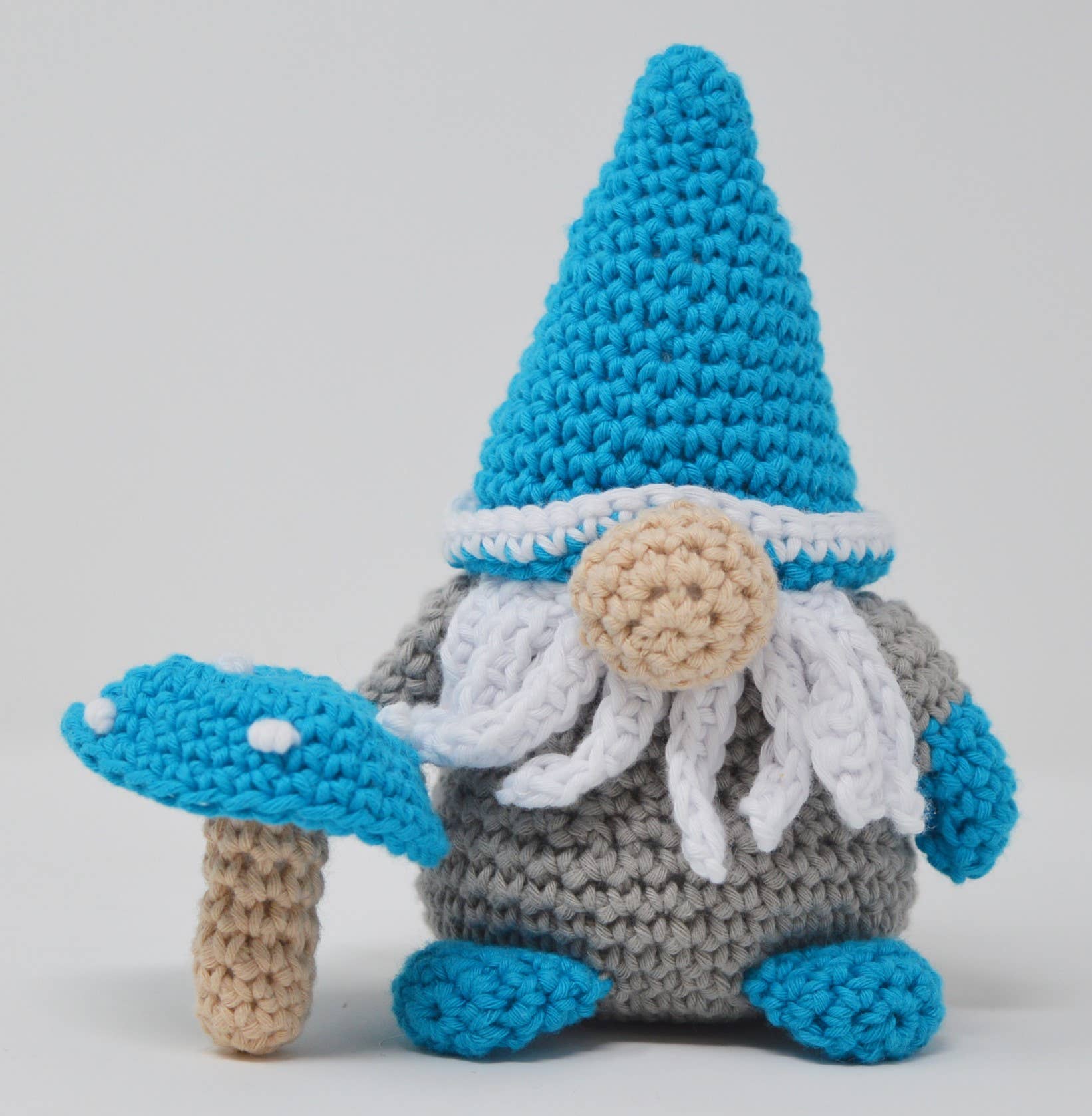 Knitty Critters – Pocket Gnomes – Blue