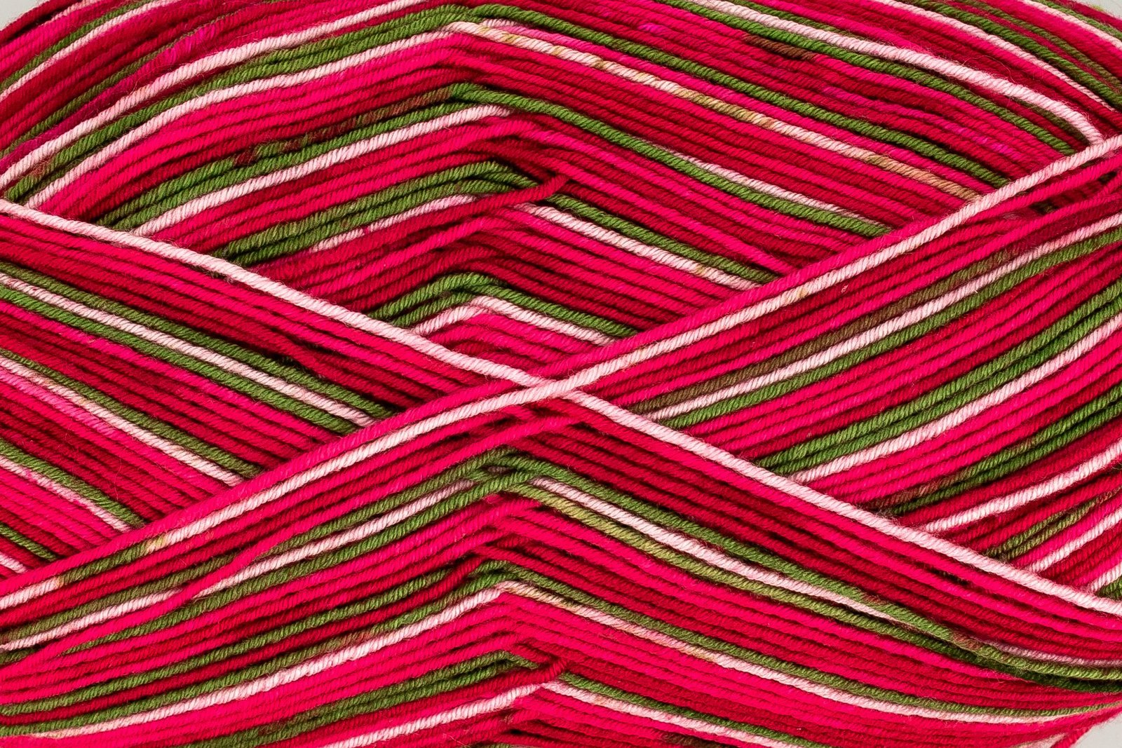 King Cole Footsie 4 Ply 100g – Strawberry