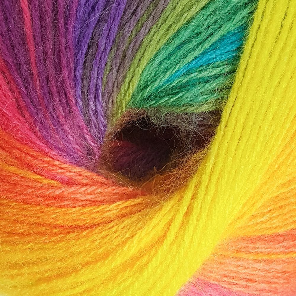 James C Brett – Shhh DK 100g – SH01