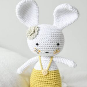 Knitty Critters – Betsy Bunny