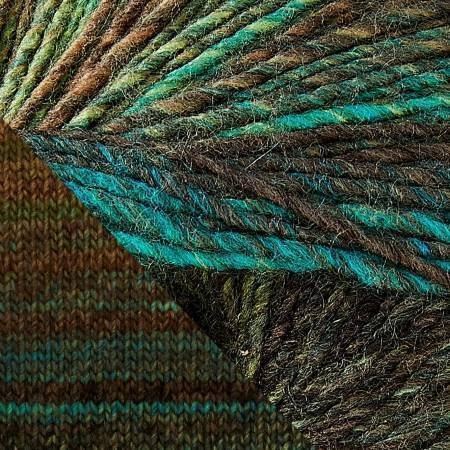 Sirdar Jewelspun Aran 200g – Golden Green