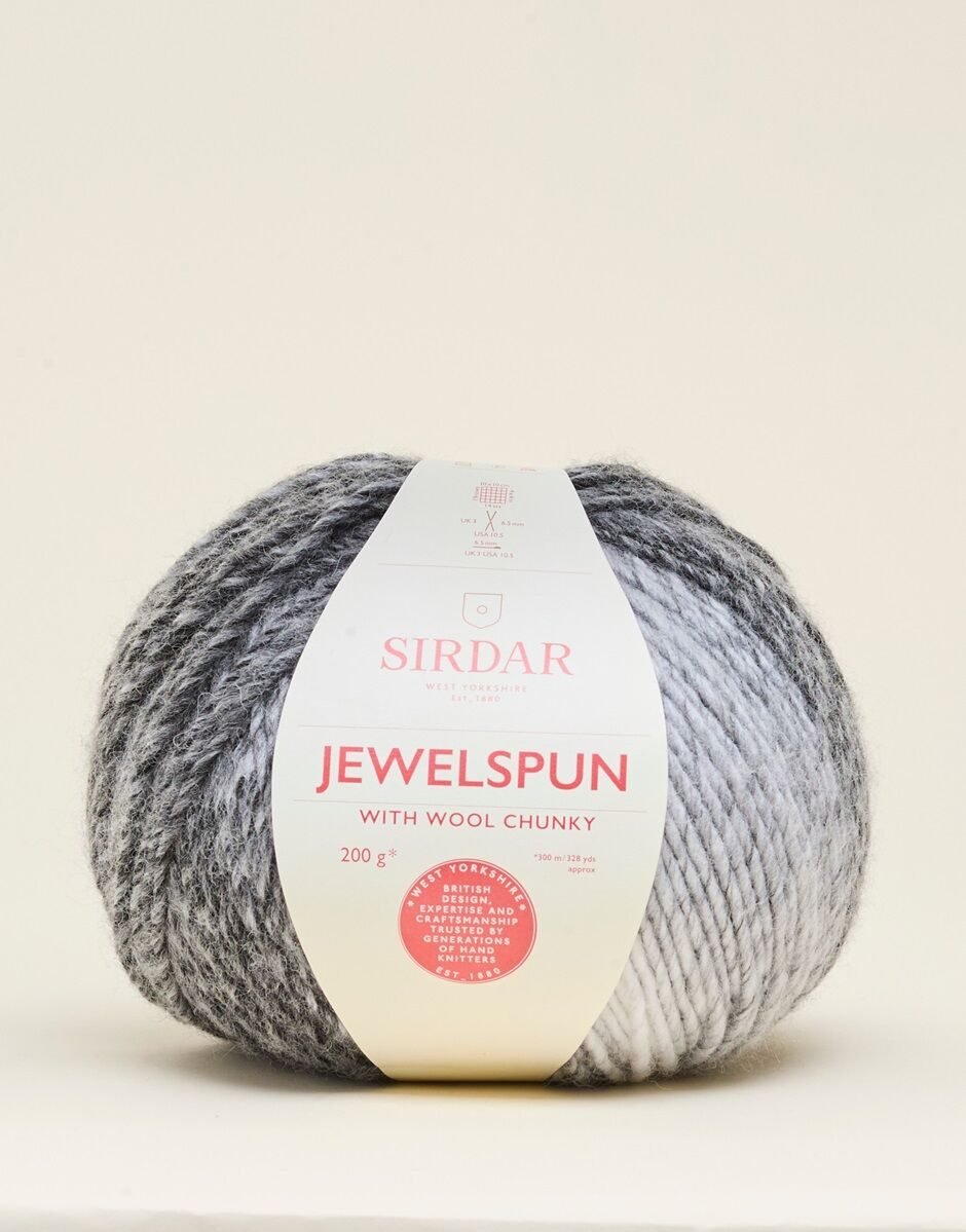 Sirdar Jewelspun Chunky 200g – Polished Jet – 207