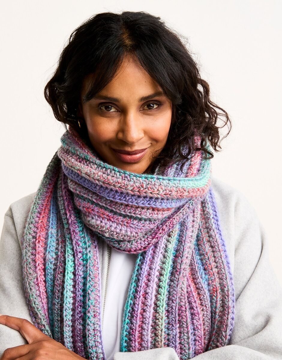 Sirdar Scarf Crochet Pattern Leaflet 10811