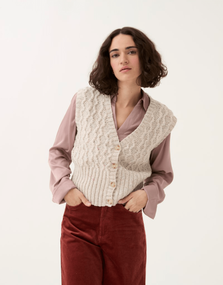 Sirdar Moss Stitch Vest Knitting Pattern Leaflet 10784