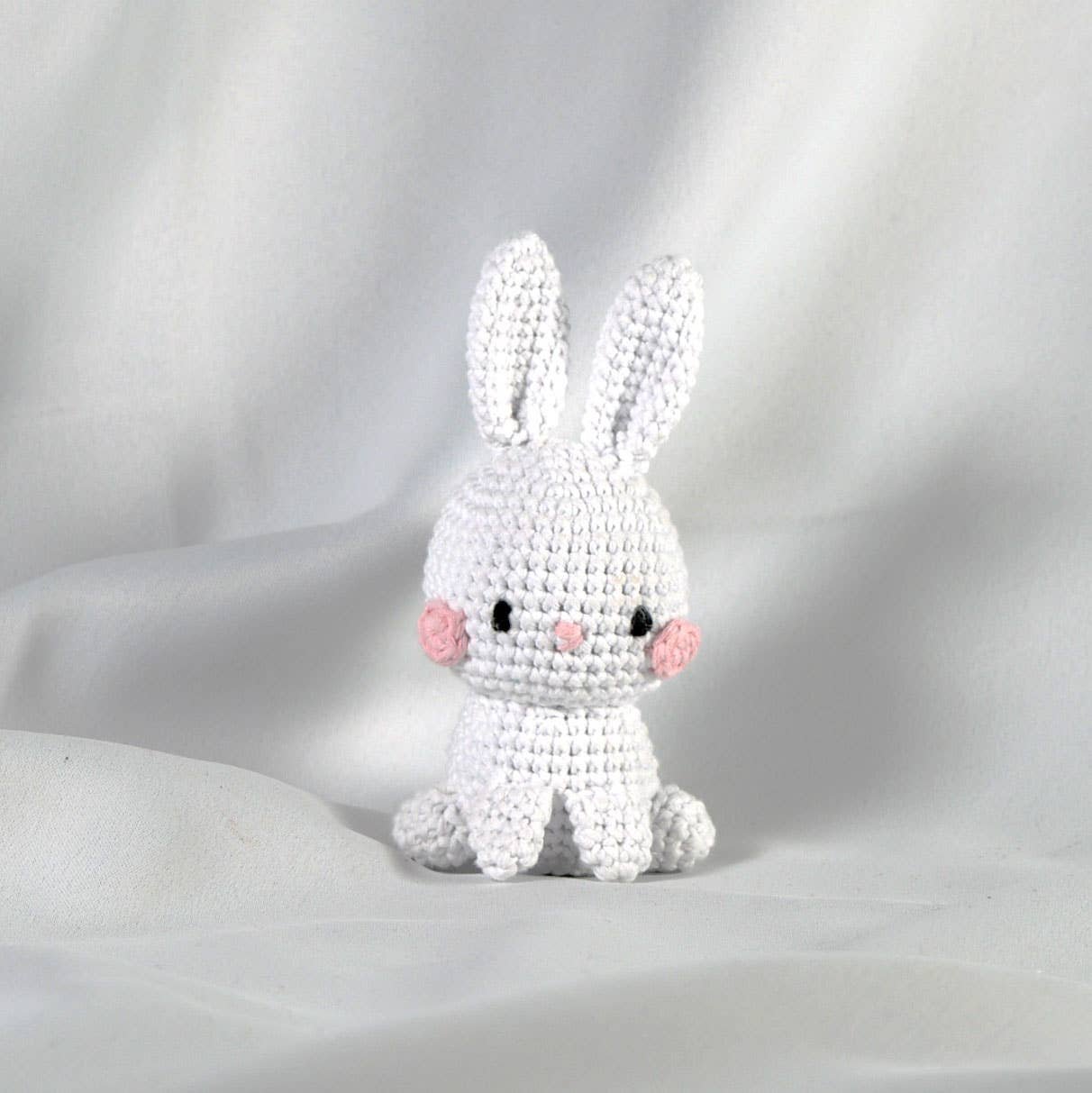 Knitty Critters – Pouch Pals 3 – Snowball The Rabbit