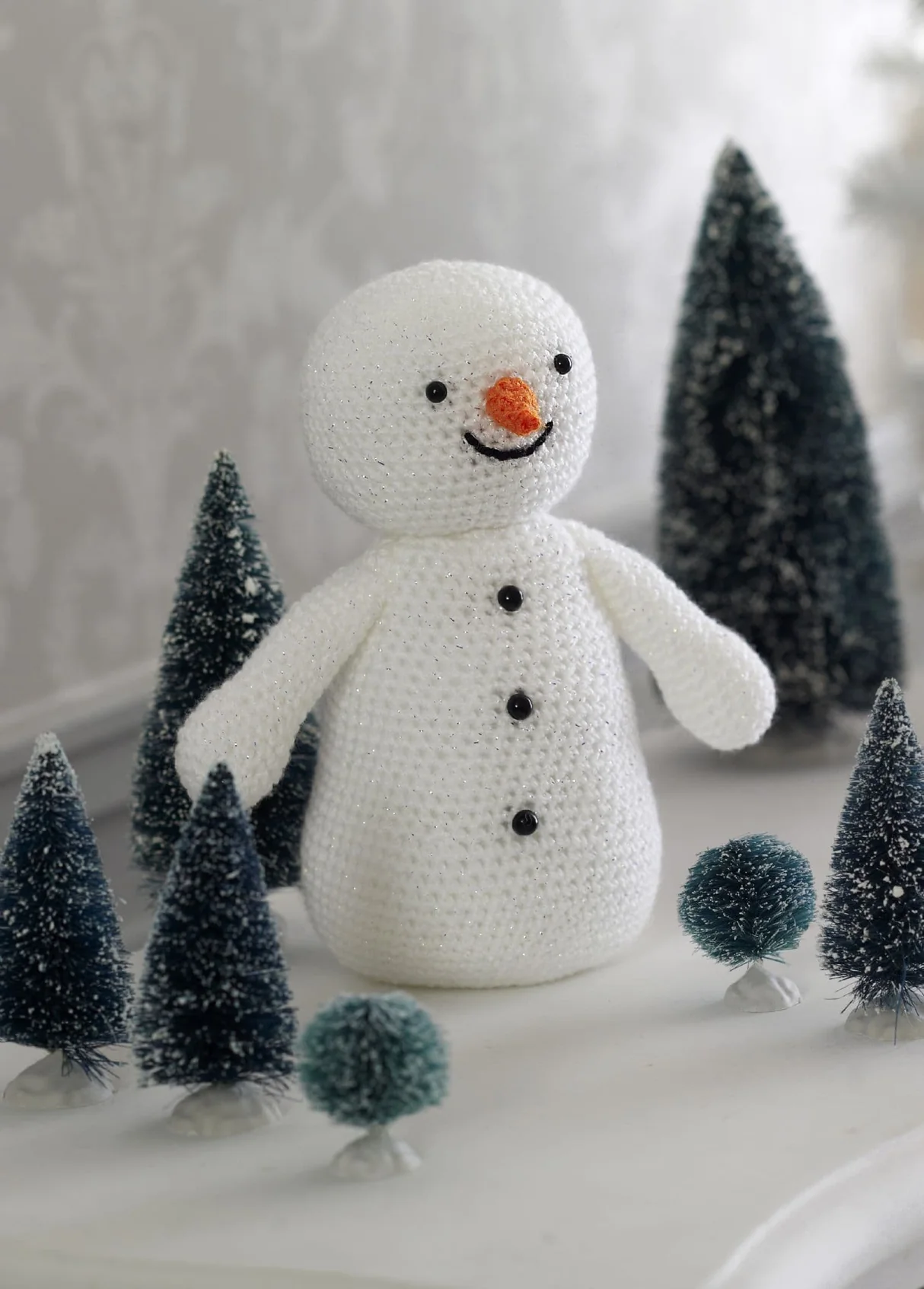 king-cole-christmas-crochet-book-2-_287_29-8029-p