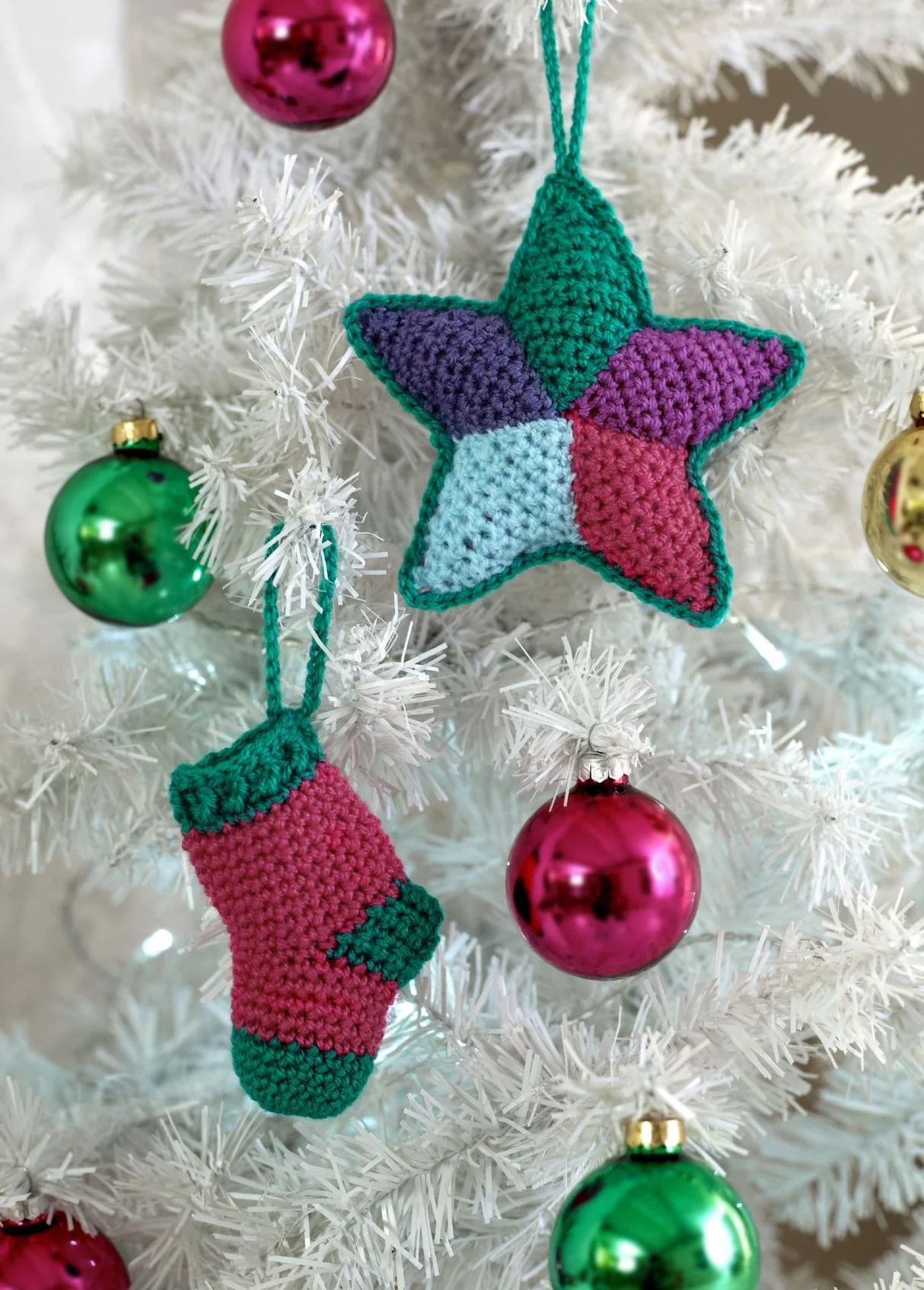 king-cole-christmas-crochet-book-2-_288_29-8029-p