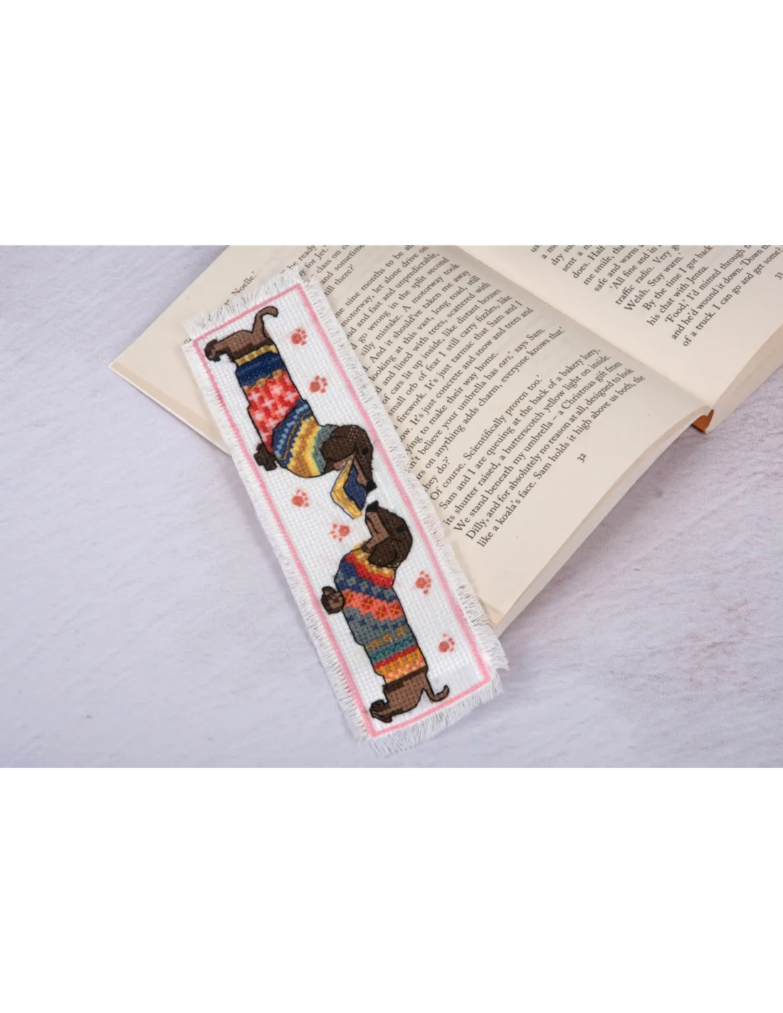 Trimits Counted Cross Stitch Kit Dachshund in Jumper 5 trimits-kruissteekpakket-bladwijzer-teckel-in-trui (3)