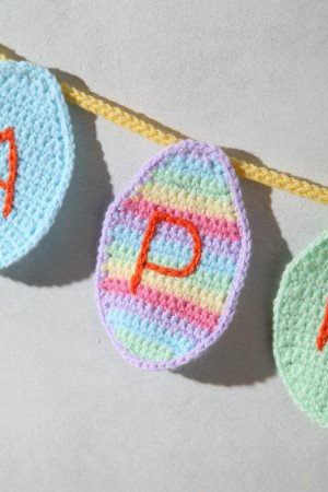 King Cole Springtime Crochet Book 1 8 easter_23