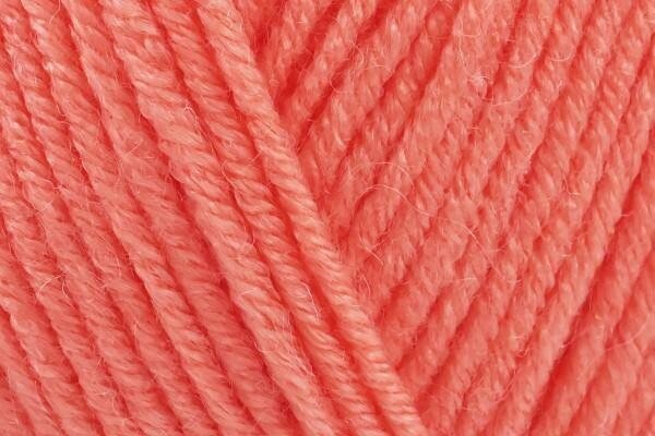 King Cole Cherished 100g – Apricot – 5669