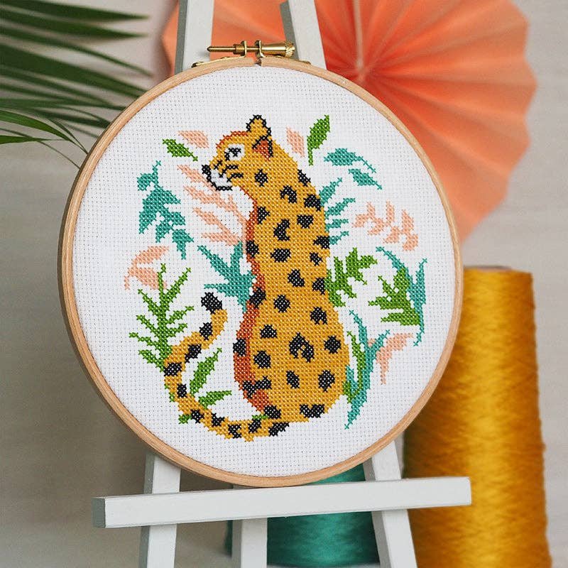 Caterpillar Cross Stitch Spot On Leopard – Cross Stitch Kit